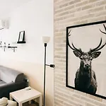 شقة Caesar Deluxe Homes With Saunas, Spas, Waterparks & Beaches *