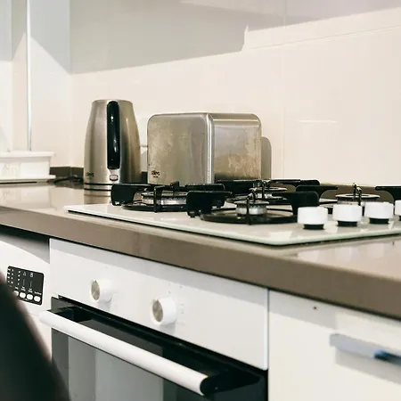 Caesar Deluxe Homes With Saunas, Spas, Waterparks & Beaches Apartament