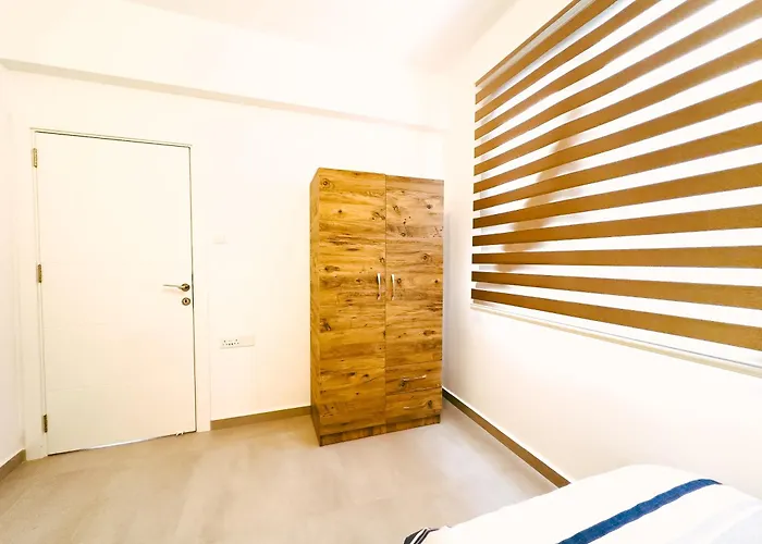 Caesar Deluxe Homes With Saunas, Spas, Waterparks & Beaches