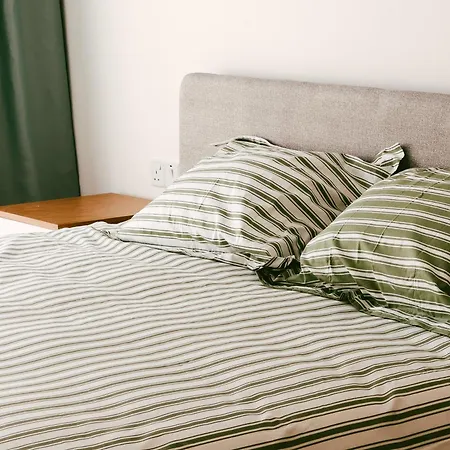 Caesar Deluxe Homes With Saunas, Spas, Waterparks & Beaches *