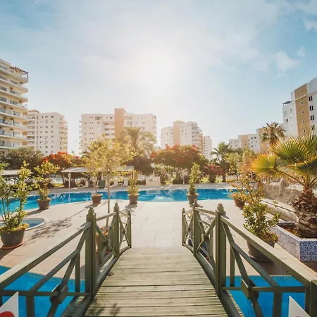 Caesar Resort Deluxe Homes With Saunas, Spas, Waterparks & Beaches