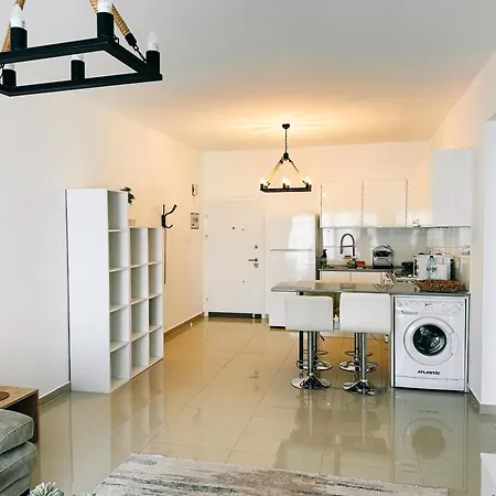 Apartmán Caesar Deluxe Homes With Saunas, Spas, Waterparks & Beaches
