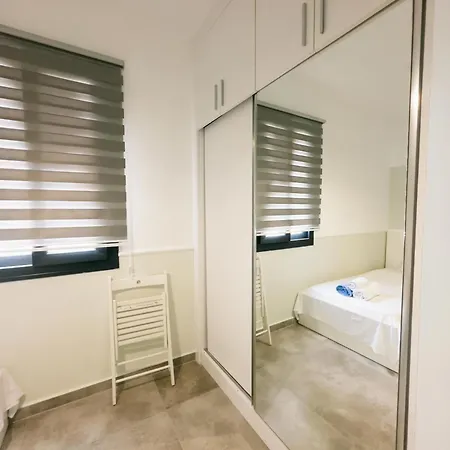 Caesar Deluxe Homes With Saunas, Spas, Waterparks & Beaches *