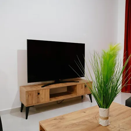 Apartmán Caesar Deluxe Homes With Saunas, Spas, Waterparks & Beaches