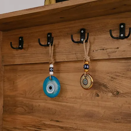 Caesar Deluxe Homes With Saunas, Spas, Waterparks & Beaches